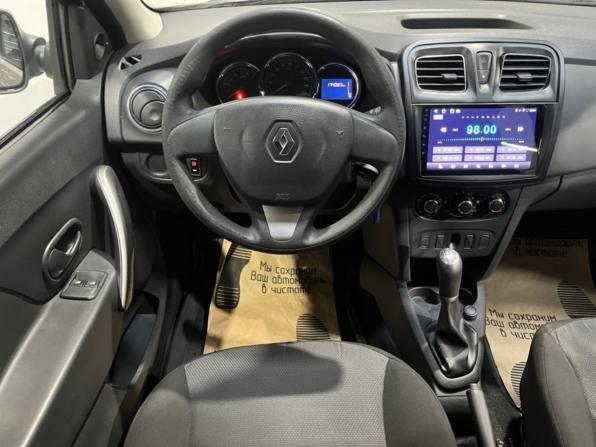 Renault Logan II с пробегом 2015 года, цена 562 200 рублей, 173854 км, седан, Автокод Объявления