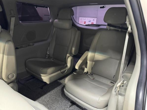 Kia Carnival III с пробегом 2019 года, цена 2 697 000 рублей, 105000 км, минивэн, Автокод Объявления