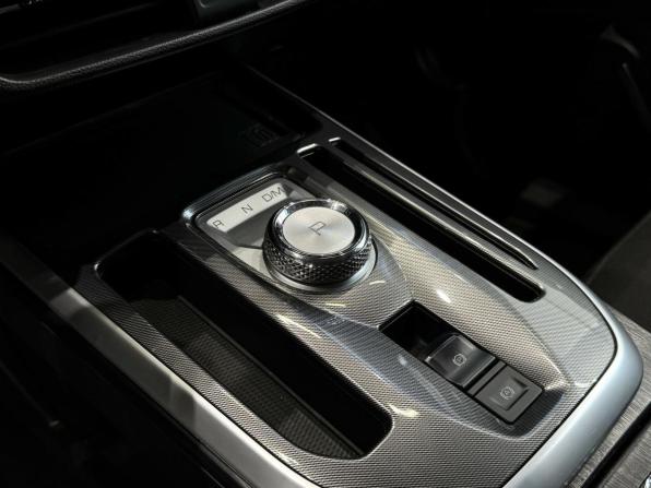 Haval Jolion I Рестайлинг с пробегом 2024 года, цена 1 650 000 рублей, 39228 км, внедорожник, Автокод Объявления
