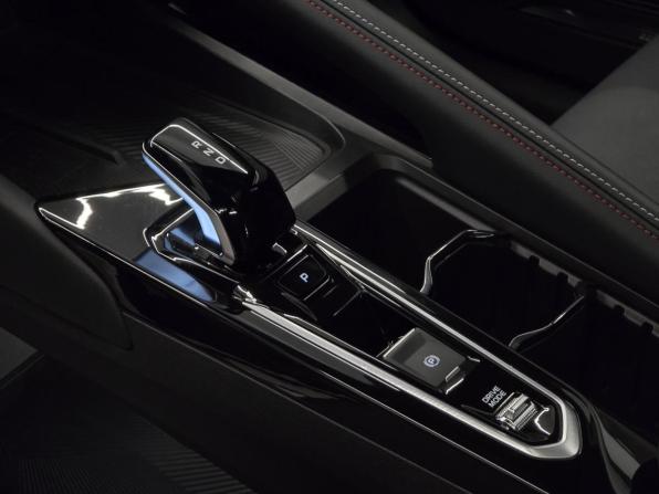 Geely Coolray I Рестайлинг с пробегом 2024 года, цена 2 400 000 рублей, 2800 км, внедорожник, Автокод Объявления