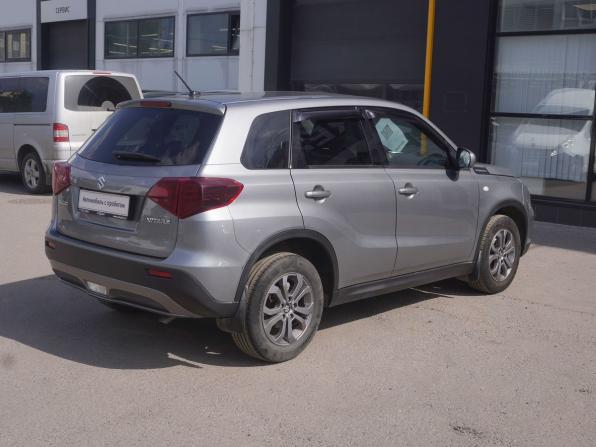 Suzuki Vitara II Рестайлинг с пробегом 2021 года, цена 2 038 000 рублей, 58953 км, внедорожник, Автокод Объявления