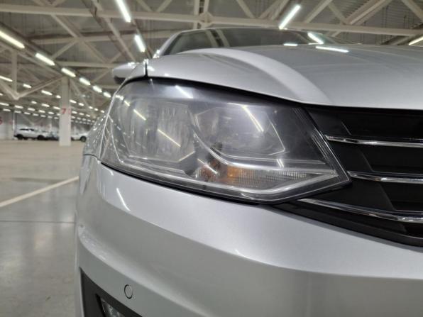 Volkswagen Polo V Рестайлинг с пробегом 2019 года, цена 1 195 000 рублей, 116495 км, седан, Автокод Объявления