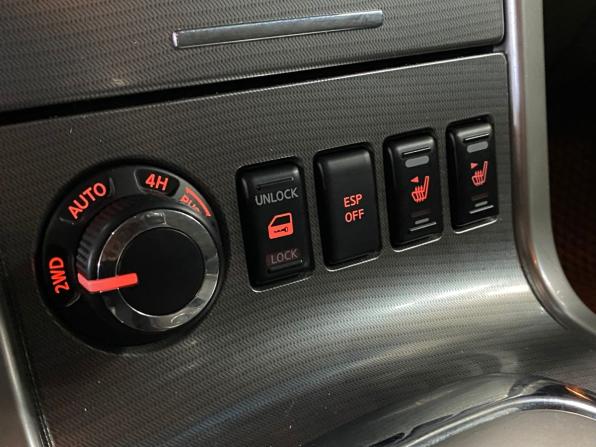 Nissan Pathfinder III Рестайлинг с пробегом 2011 года, цена 1 419 000 рублей, 243045 км, внедорожник, Автокод Объявления