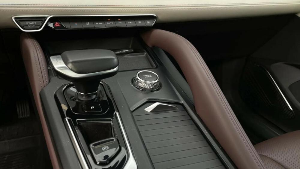 Geely Monjaro I Оренбург  - изображение 14