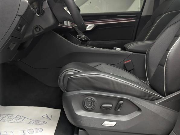 Новый Volkswagen Touareg III Рестайлинг 2025 года, цена 10 500 000 рублей, внедорожник, Автокод Объявления