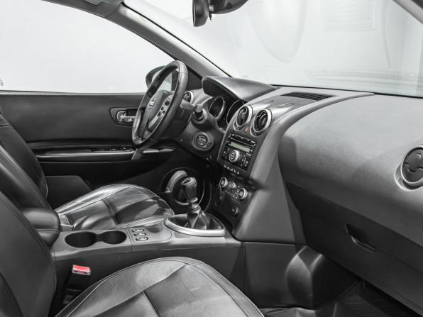Nissan Qashqai I с пробегом 2008 года, цена 695 000 рублей, 295105 км, внедорожник, Автокод Объявления