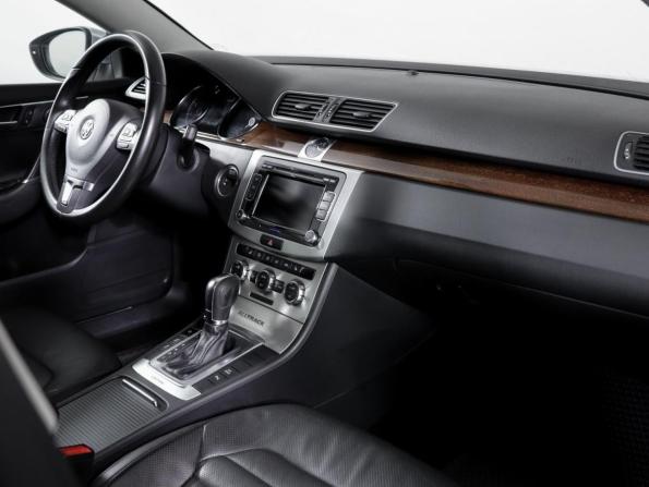 Volkswagen Passat B7 с пробегом 2013 года, цена 1 200 000 рублей, 284208 км, универсал, Автокод Объявления