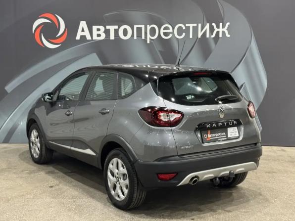 Renault Kaptur I с пробегом 2017 года, цена 1 225 000 рублей, 187200 км, внедорожник, Автокод Объявления