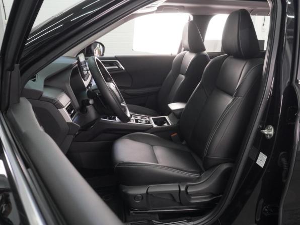 Mitsubishi Outlander IV с пробегом 2022 года, цена 4 558 000 рублей, 37835 км, внедорожник, Автокод Объявления