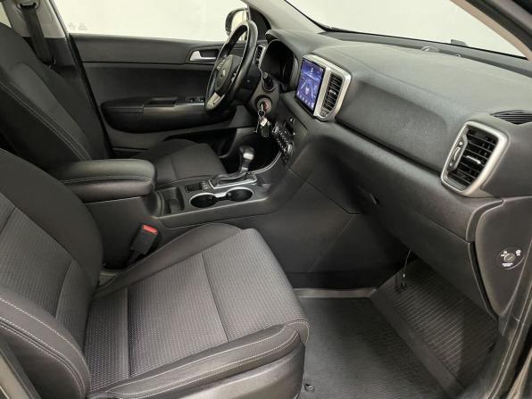 Kia Sportage IV Рестайлинг с пробегом 2018 года, цена 2 080 000 рублей, 138940 км, внедорожник, Автокод Объявления
