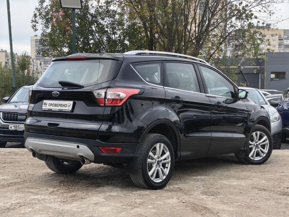 Ford Kuga II Рестайлинг с пробегом 2018 года, цена 1 569 000 рублей, 172200 км, внедорожник, Автокод Объявления