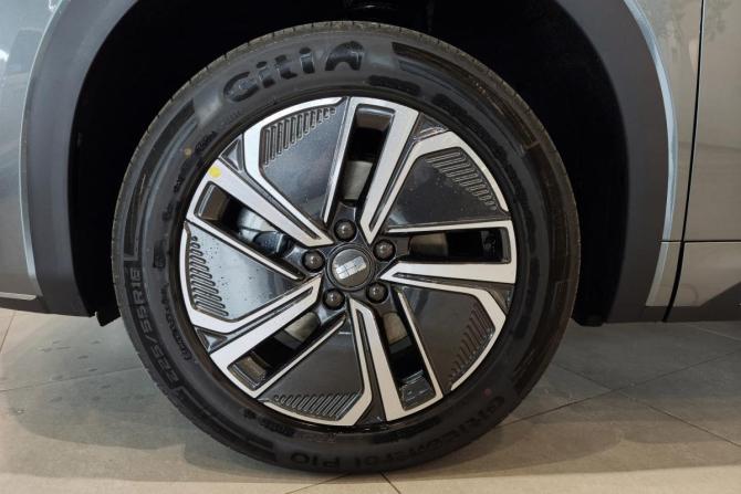 Новый Geely EX5 Гибрид 2026 года, цена 3 829 990 рублей, внедорожник, Автокод Объявления