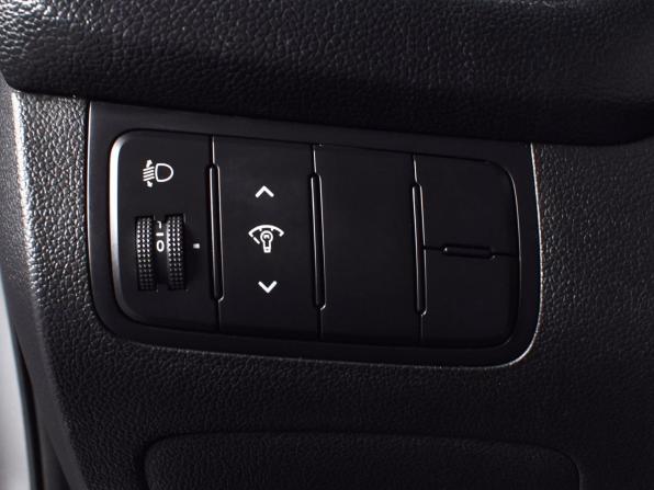 Kia Ceed II Рестайлинг с пробегом 2015 года, цена 899 999 рублей, 263749 км, хэтчбек, Автокод Объявления