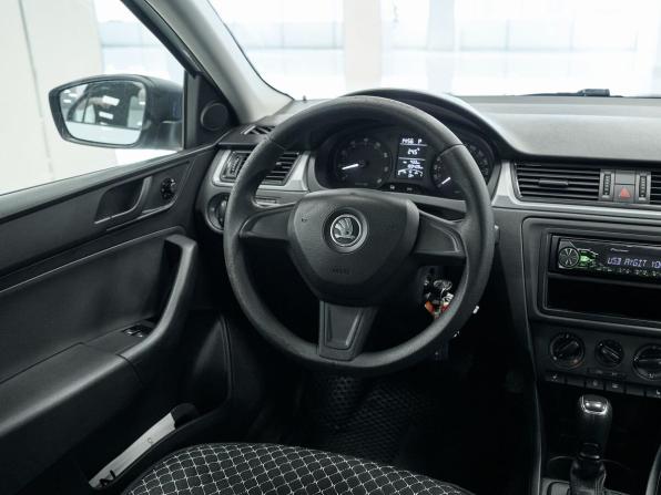 Skoda Rapid I с пробегом 2014 года, цена 770 000 рублей, 189427 км, лифтбек, Автокод Объявления