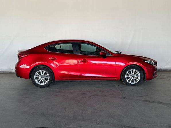 Mazda 3 III (BM) Рестайлинг с пробегом 2017 года, цена 1 678 000 рублей, 107891 км, седан, Автокод Объявления