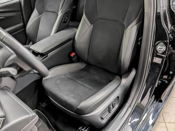 Toyota Camry IX (XV80) China Market с пробегом 2025 года, цена 4 500 000 рублей, 21591 км, седан, Автокод Объявления