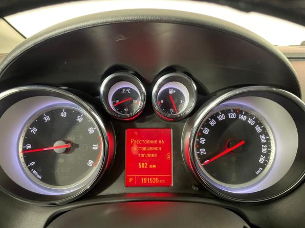 Opel Astra J Рестайлинг с пробегом 2012 года, цена 715 000 рублей, 191500 км, хэтчбек, Автокод Объявления