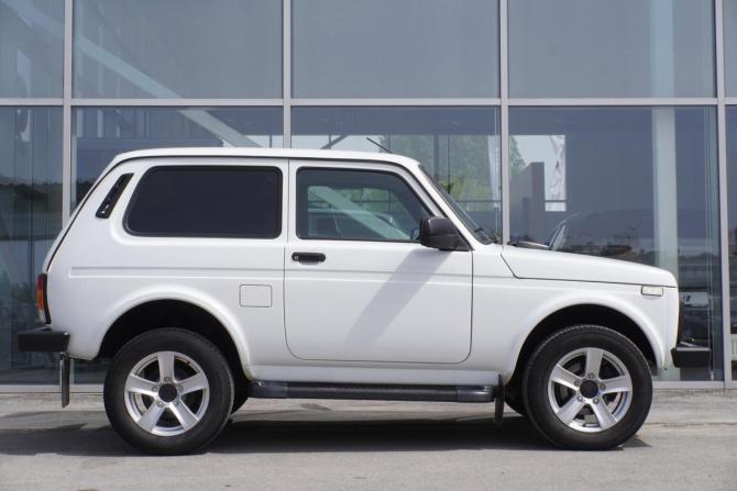 Lada (ВАЗ) Niva Legend с пробегом 2024 года, цена 1 054 000 рублей, 14135 км, внедорожник, Автокод Объявления