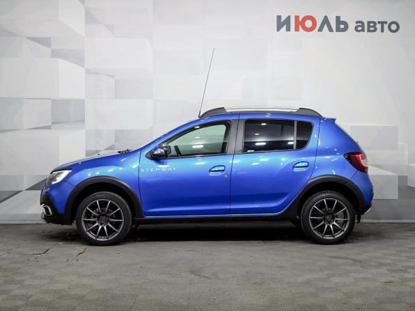 Renault Sandero II Рестайлинг с пробегом 2021 года, цена 950 000 рублей, 122722 км, хэтчбек, Автокод Объявления