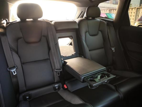Volvo XC60 II Рестайлинг с пробегом 2021 года, цена 4 399 000 рублей, 87916 км, внедорожник, Автокод Объявления