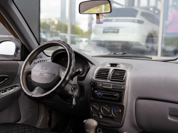 Hyundai Accent II с пробегом 2004 года, цена 370 000 рублей, 329668 км, седан, Автокод Объявления