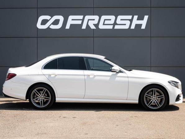 Mercedes-Benz E-Класс V (W213 S213 C238) с пробегом 2019 года, цена 3 820 000 рублей, 53178 км, седан, Автокод Объявления