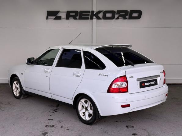 Lada (ВАЗ) Priora I с пробегом 2011 года, цена 329 000 рублей, 295286 км, хэтчбек, Автокод Объявления