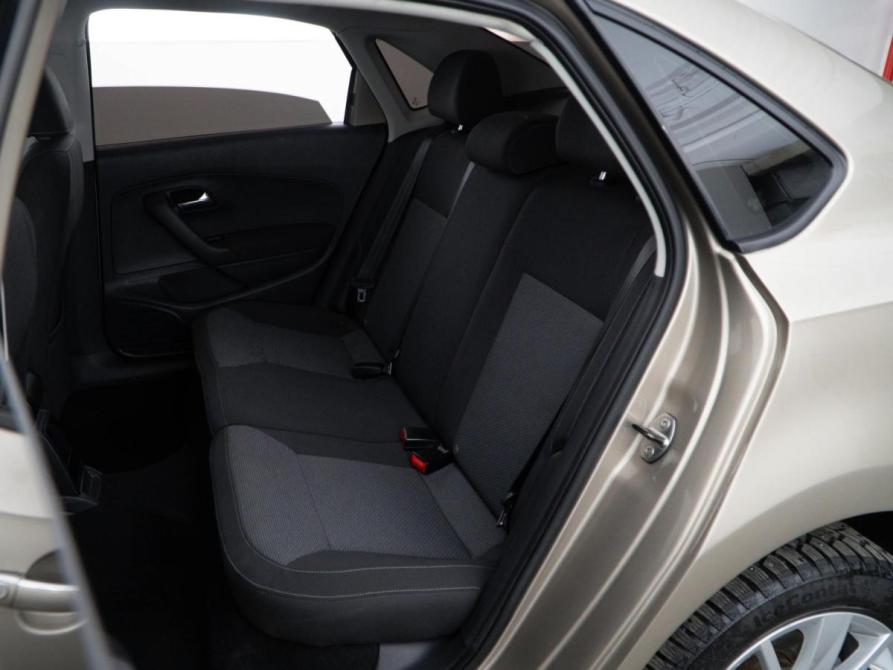 Volkswagen Polo V Рестайлинг Москва  - изображение 9