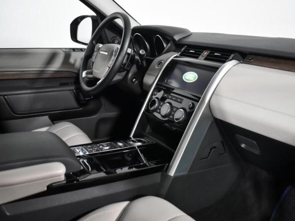 Land Rover Discovery V с пробегом 2017 года, цена 2 700 000 рублей, 177538 км, внедорожник, Автокод Объявления