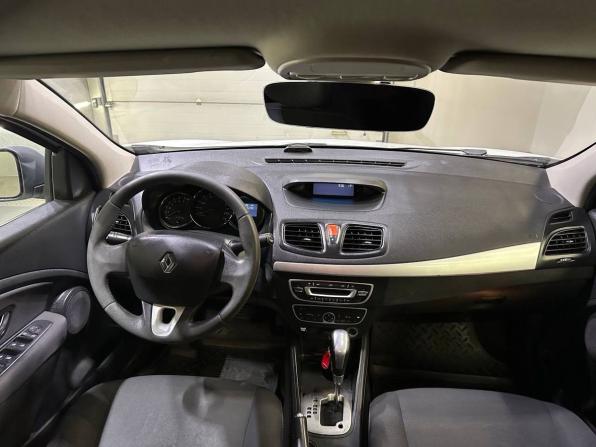 Renault Megane III с пробегом 2011 года, цена 520 000 рублей, 198635 км, хэтчбек, Автокод Объявления