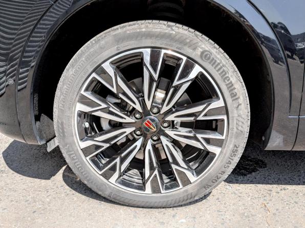 Hongqi HS5 I Рестайлинг с пробегом 2023 года, цена 3 200 000 рублей, 12309 км, внедорожник, Автокод Объявления