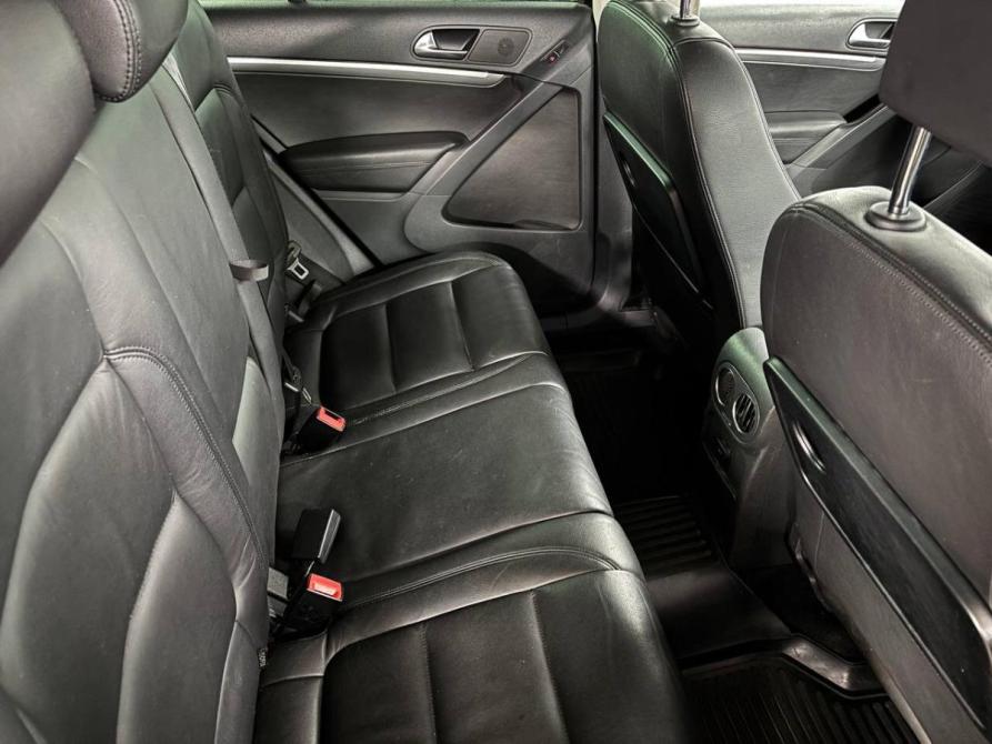 Volkswagen Tiguan I Рестайлинг Санкт-Петербург  - изображение 19