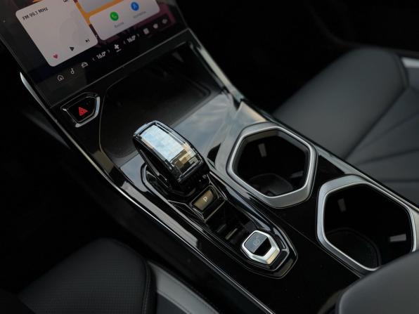 Geely Atlas II с пробегом 2024 года, цена 2 849 000 рублей, 26776 км, внедорожник, Автокод Объявления