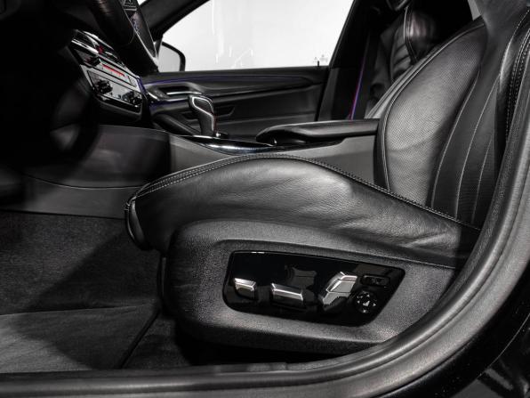 BMW M5 VI (F90) с пробегом 2018 года, цена 7 100 000 рублей, 93819 км, седан, Автокод Объявления