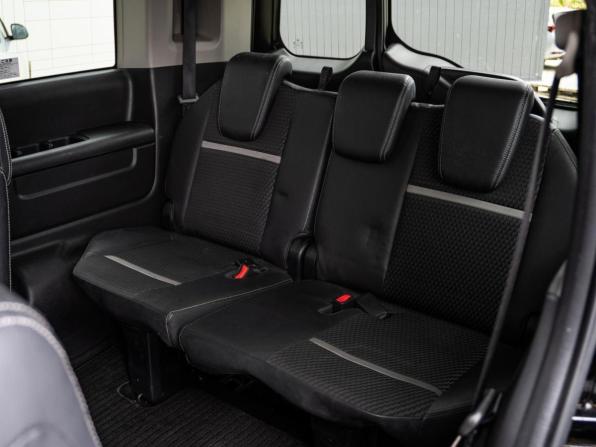 Honda Stepwgn V с пробегом 2015 года, цена 1 849 000 рублей, 125170 км, минивэн, Автокод Объявления
