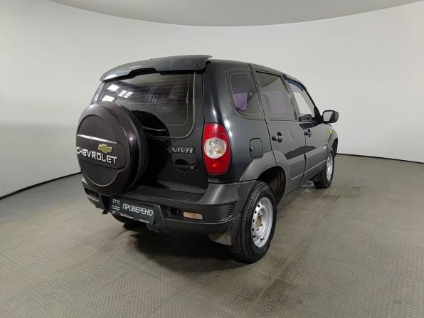 Chevrolet Niva I Рестайлинг с пробегом 2011 года, цена 388 000 рублей, 3 км, внедорожник, Автокод Объявления