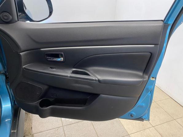 Mitsubishi ASX I с пробегом 2010 года, цена 848 000 рублей, 165000 км, внедорожник, Автокод Объявления