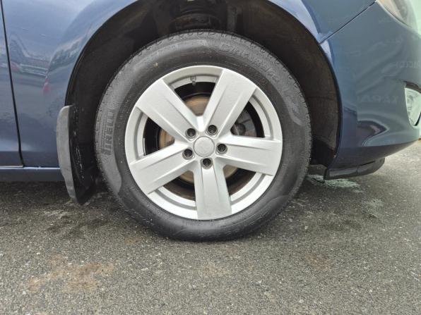 Opel Astra J с пробегом 2011 года, цена 650 000 рублей, 178553 км, хэтчбек, Автокод Объявления