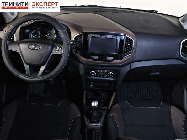 Lada (ВАЗ) XRAY I с пробегом 2017 года, цена 857 000 рублей, 121282 км, хэтчбек, Автокод Объявления