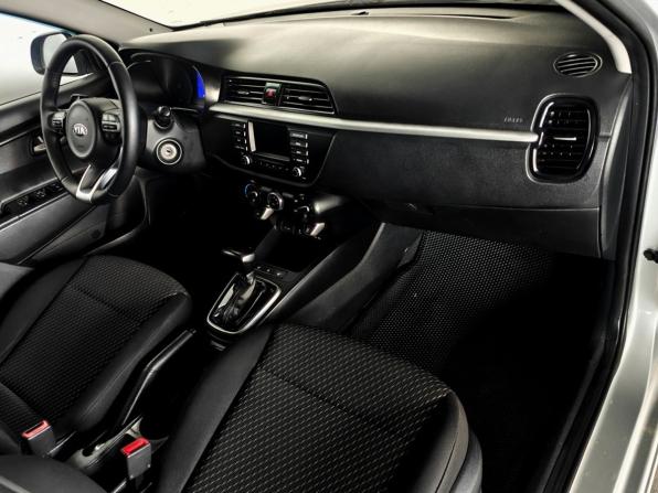 Kia Rio IV с пробегом 2018 года, цена 997 000 рублей, 172518 км, седан, Автокод Объявления