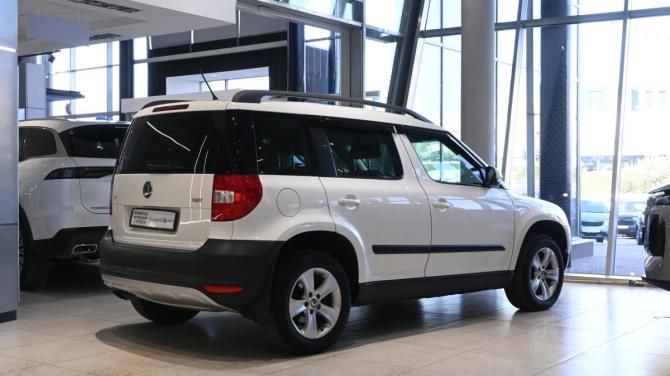 Skoda Yeti I с пробегом 2013 года, цена 729 000 рублей, 236989 км, внедорожник, Автокод Объявления