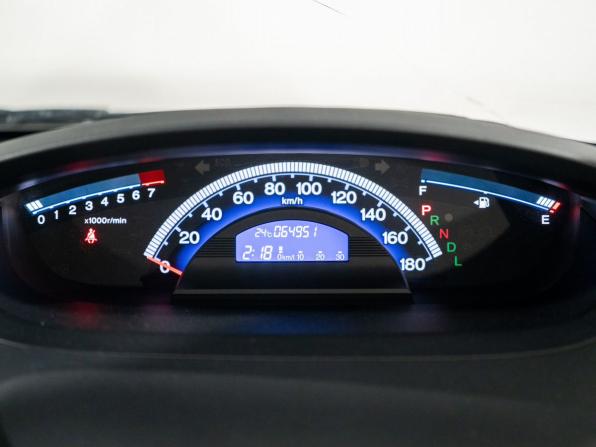 Honda Freed I Рестайлинг 2 с пробегом 2015 года, цена 1 300 000 рублей, 64951 км, компактвэн, Автокод Объявления