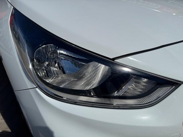 Hyundai Solaris II с пробегом 2019 года, цена 1 499 900 рублей, 60027 км, седан, Автокод Объявления