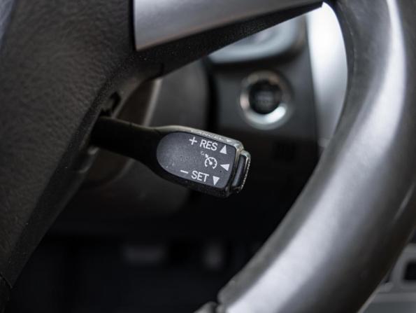 Toyota Corolla X (E140 E150) Рестайлинг с пробегом 2011 года, цена 899 000 рублей, 321520 км, седан, Автокод Объявления