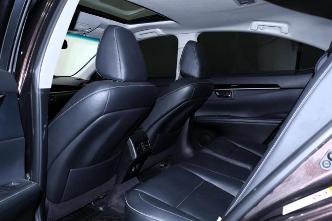 Lexus ES VI с пробегом 2014 года, цена 2 400 000 рублей, 111126 км, седан, Автокод Объявления