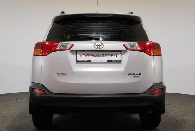 Toyota RAV4 IV (XA40) с пробегом 2015 года, цена 1 800 000 рублей, 160141 км, внедорожник, Автокод Объявления