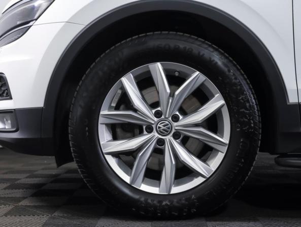 Volkswagen Tiguan II с пробегом 2018 года, цена 3 088 000 рублей, 50058 км, внедорожник, Автокод Объявления