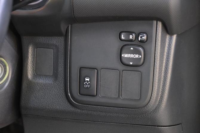 Toyota Wish II с пробегом 2011 года, цена 1 319 000 рублей, 200900 км, минивэн, Автокод Объявления