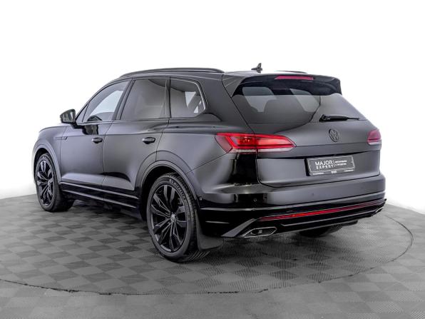 Volkswagen Touareg III с пробегом 2019 года, цена 5 480 000 рублей, 107016 км, внедорожник, Автокод Объявления