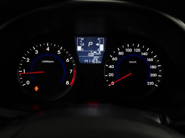 Hyundai Solaris I Рестайлинг с пробегом 2016 года, цена 919 000 рублей, 140500 км, седан, Автокод Объявления